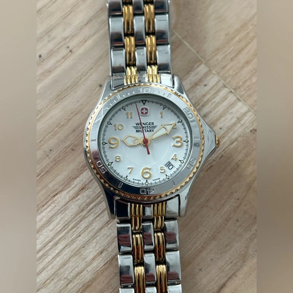 Wenger Ladies Watch Two-Tone Bracelet Case White Dial Date Window New Crystal